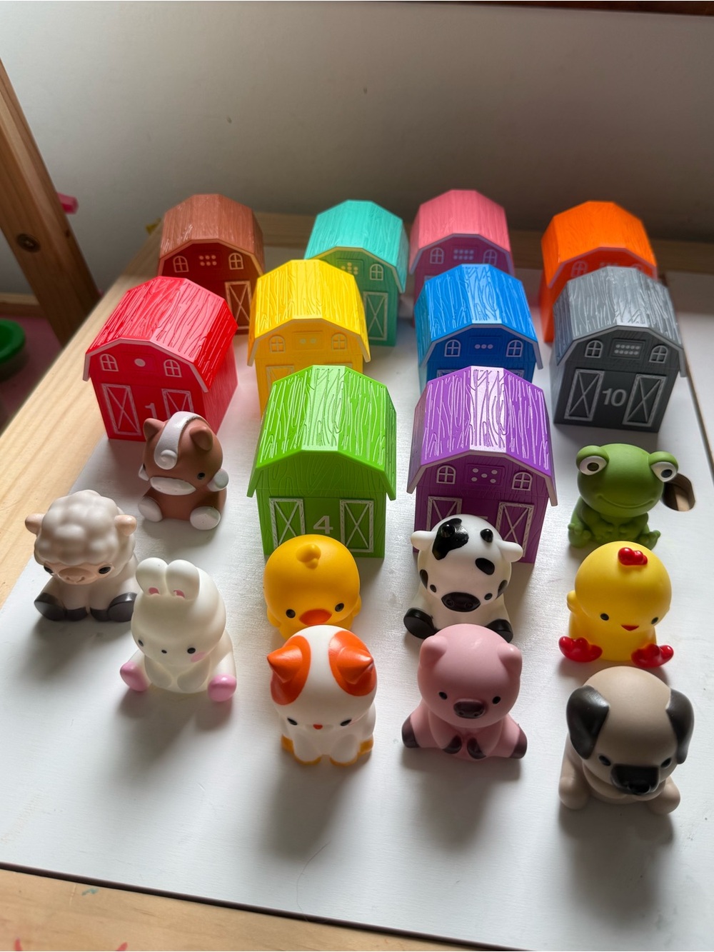Farm Animals + Barns Matching and Sorting Toy